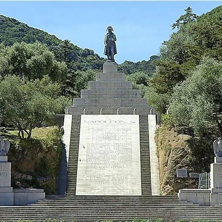 Anne - Cosy En Coeur De