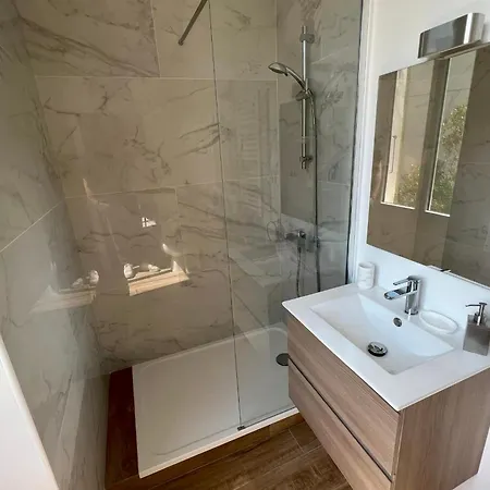 Anne - Cosy En Coeur De * 阿雅克肖