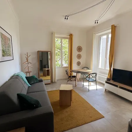 Cosy En Coeur De *